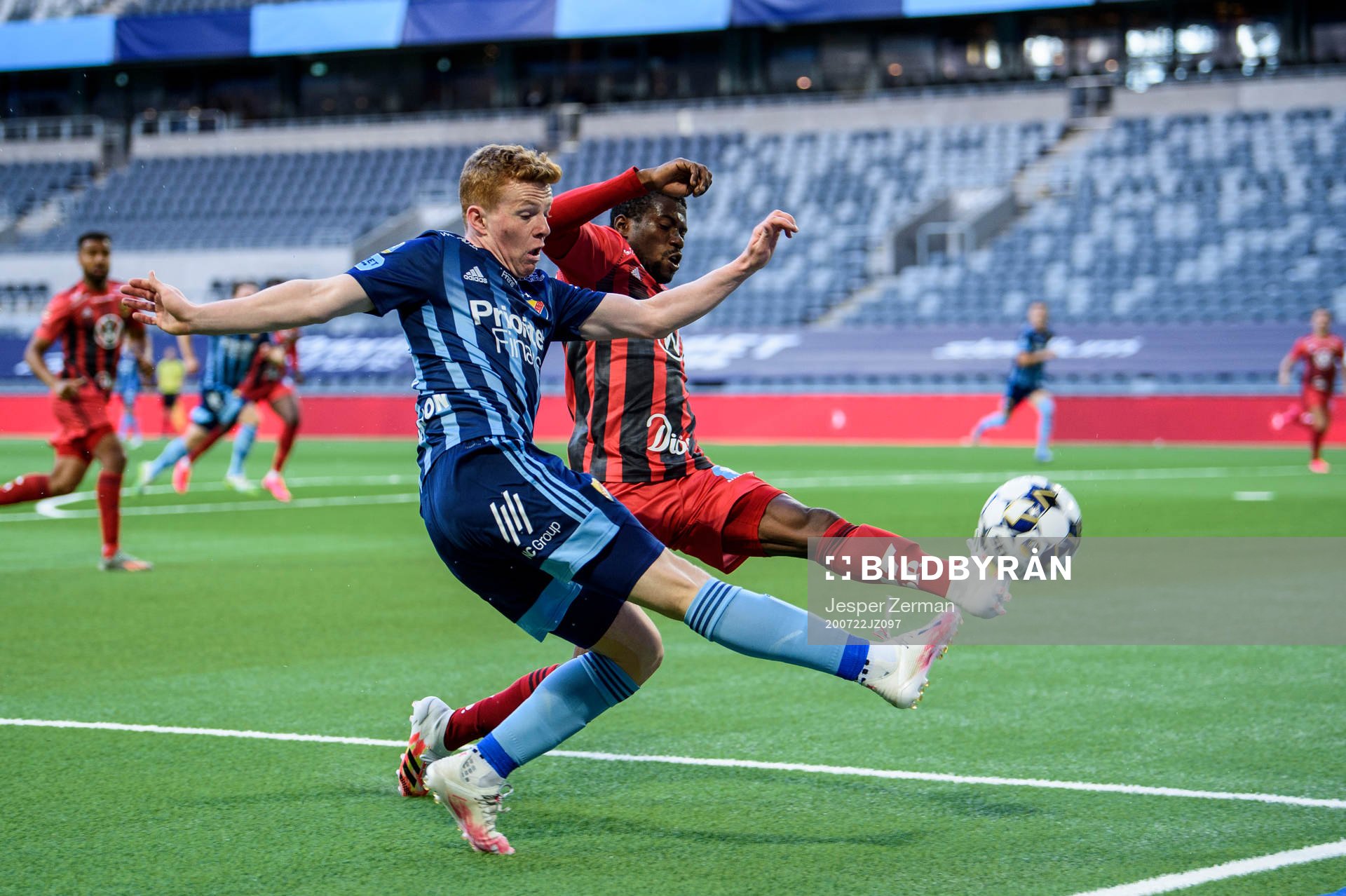 Djurgårdens Aslak Witry och Östersunds Kalpi Wilfried