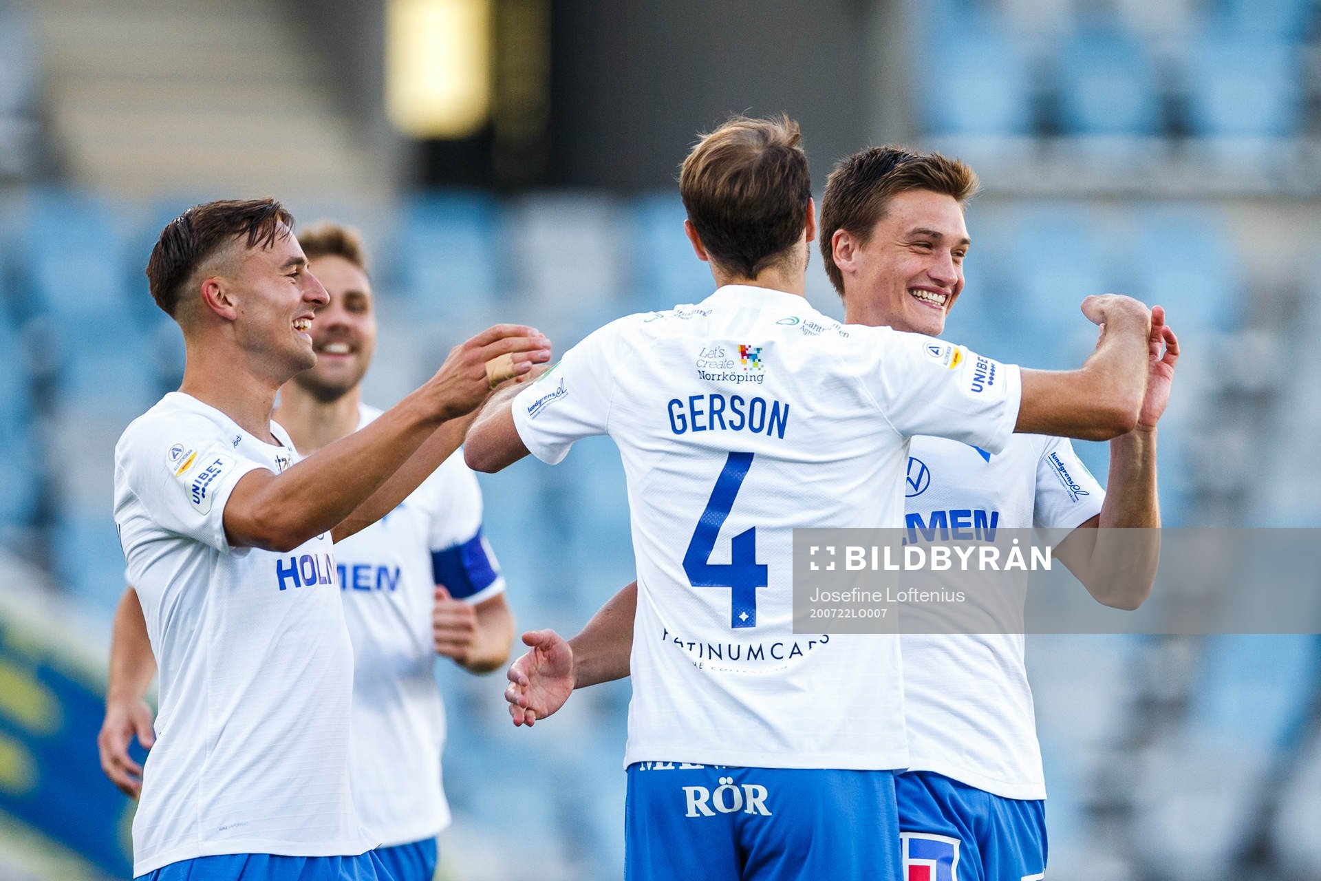 IFK Norrköpings Rasmus Stensbæk Lauritsen jublar