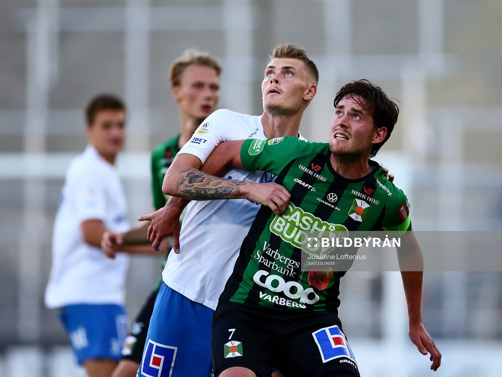 IFK Norrköpings Eric Smith och Varbergs Robin Tranberg