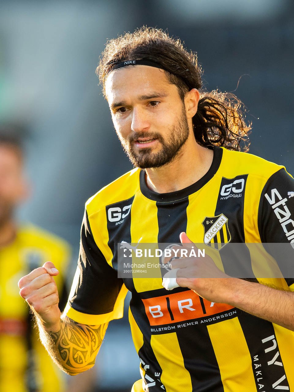 Häckens Leonard Zuta jublar