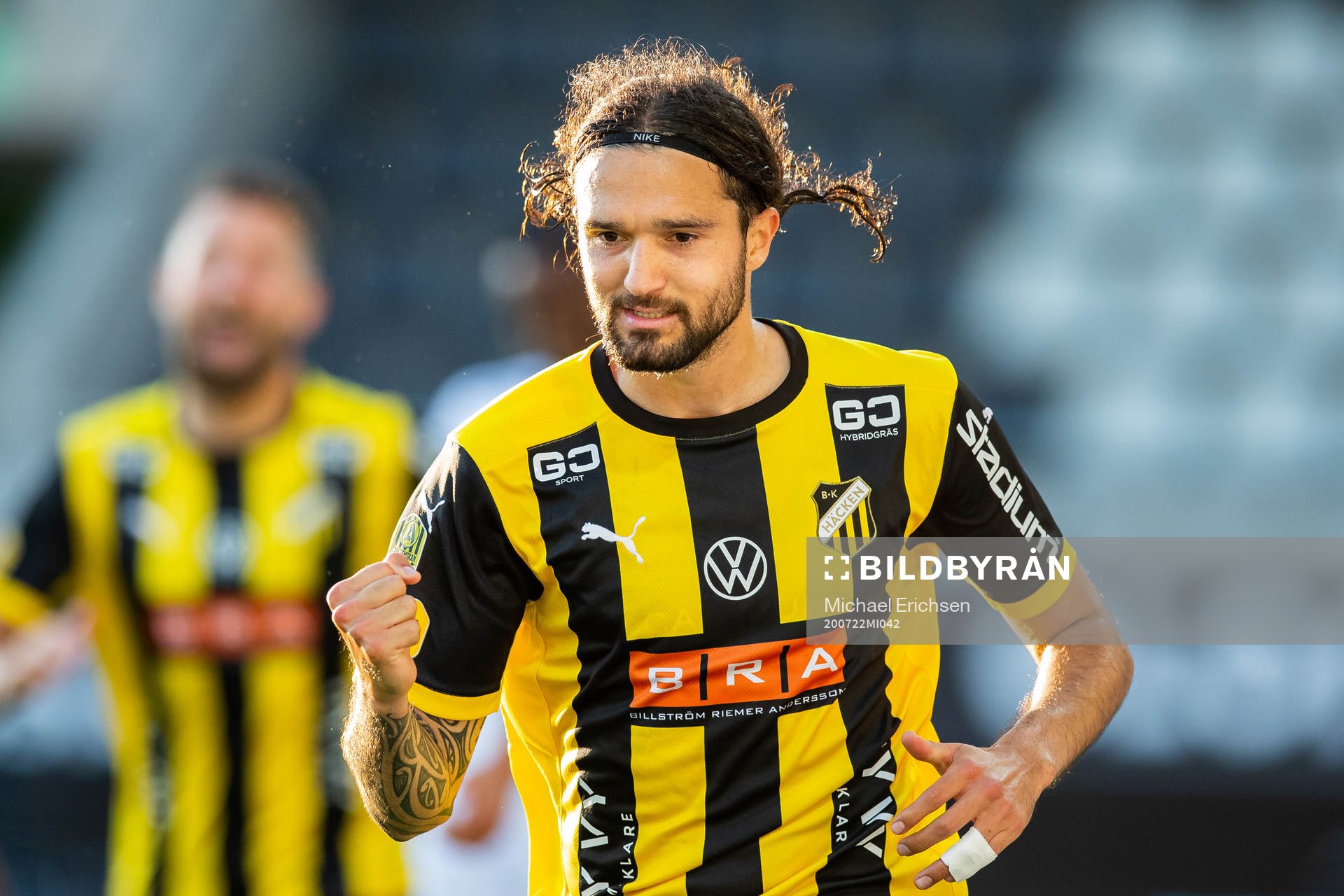 Häckens Leonard Zuta jublar