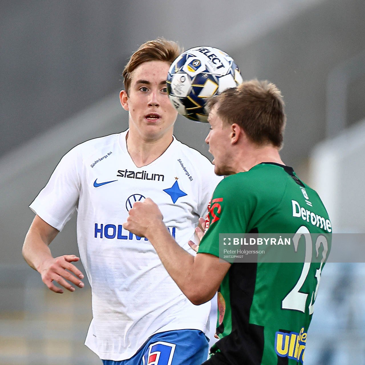 IFK Norrköpings Ísak Bergmann Jóhannesson och Varbergs