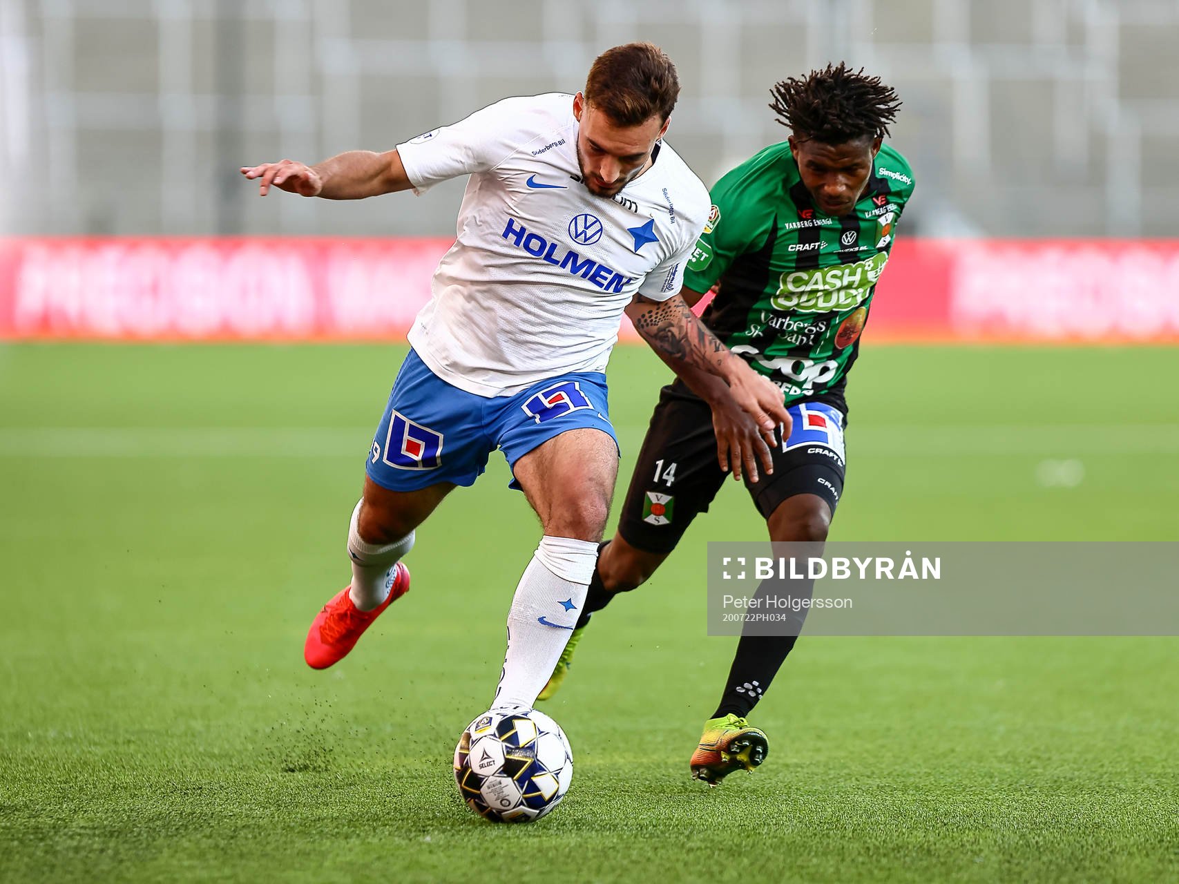 IFK Norrköpings Sead Haksabanovic och Varbergs Adama Fofana