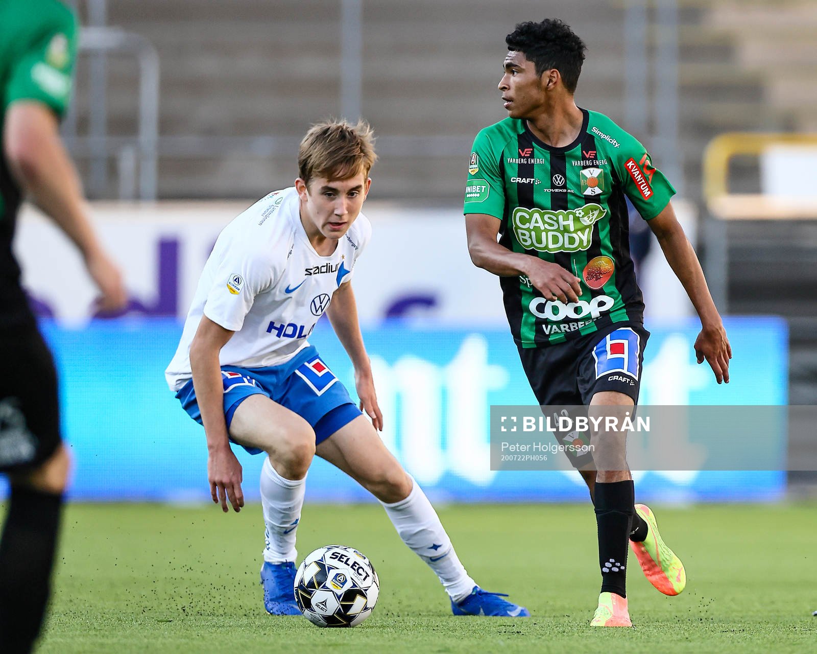 IFK Norrköpings Ísak Bergmann Jóhannesson och Varbergs