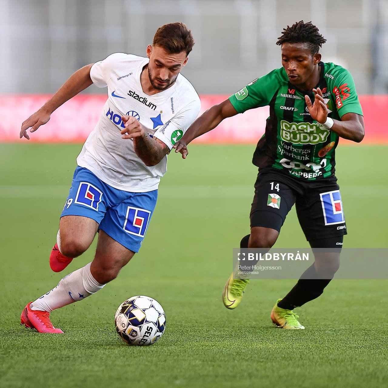 IFK Norrköpings Sead Haksabanovic och Varbergs Adama Fofana