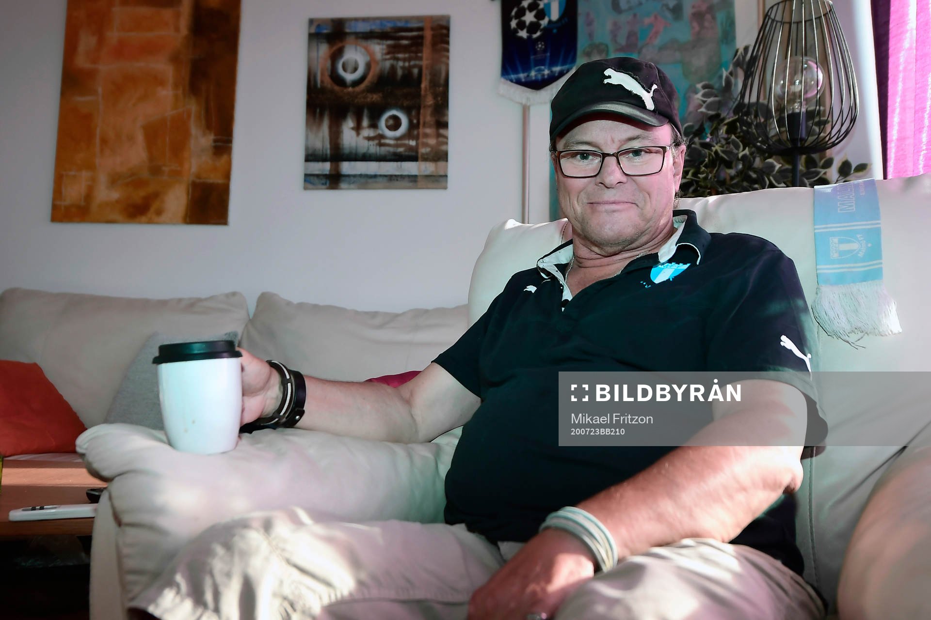 23 Malmö FF.s supporter Melvyn Lundholm följer