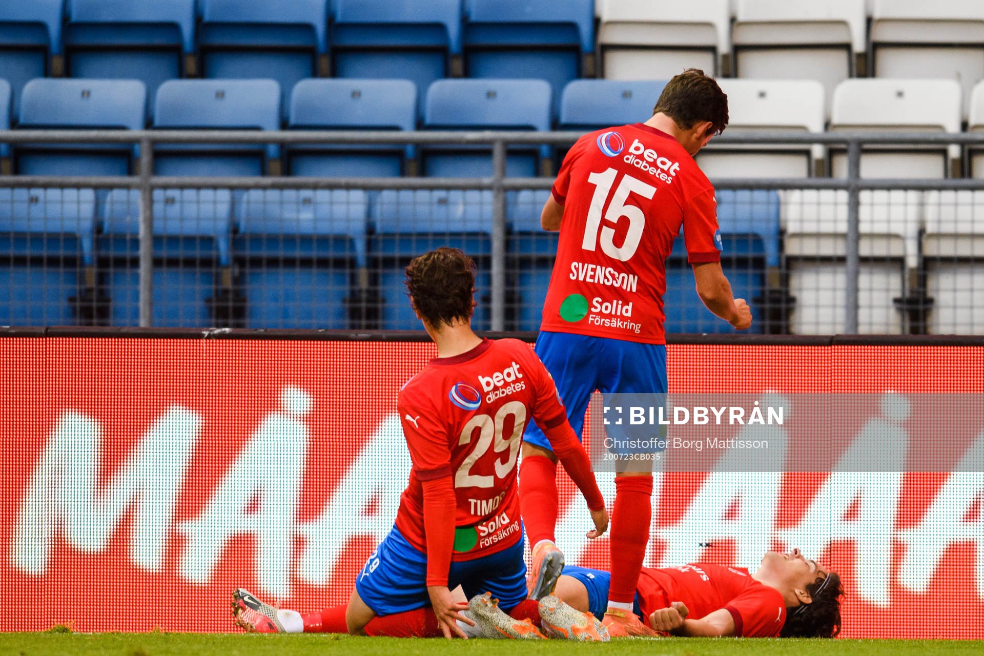 Helsingborgs Alex Timossi , Max Svensson och Brandur