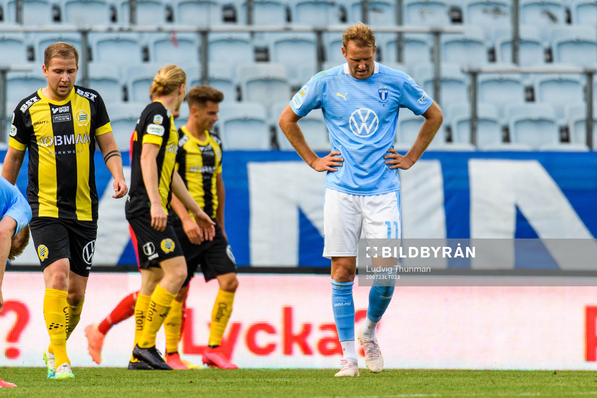 Malmö FFs Ola Toivonen deppar