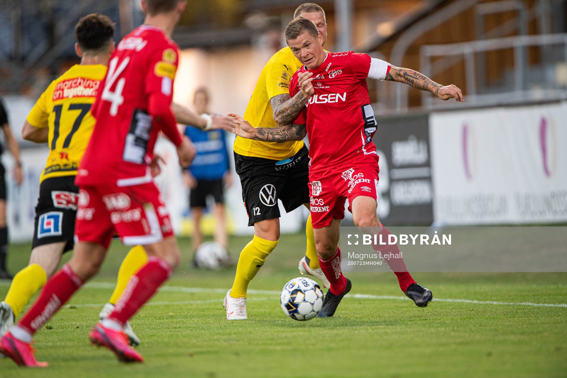 Mjällbys David Löfquist och Elfsborgs Samuel Holmén