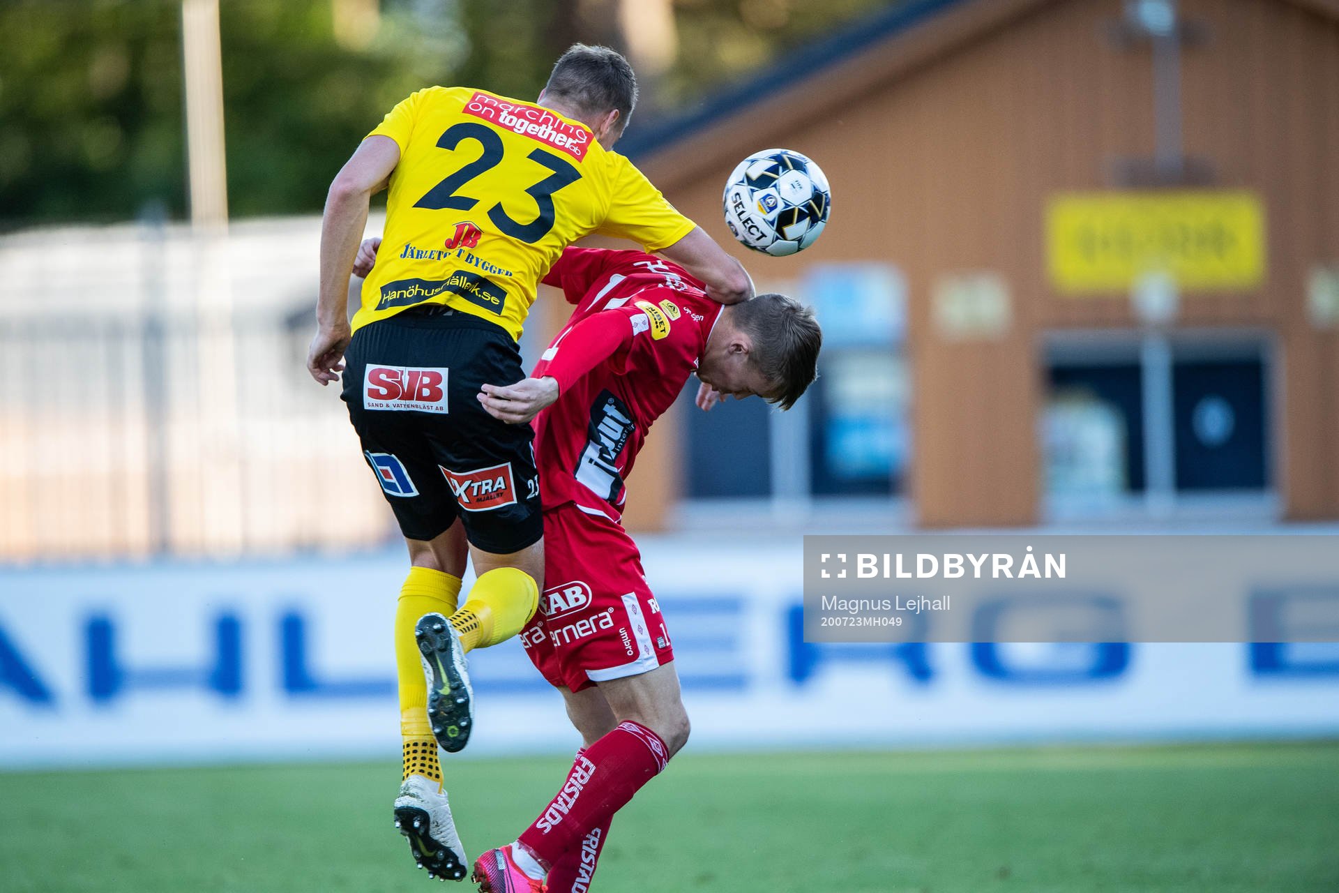Mjällbys Jesper Löfgren  och Elfsborgs Jacob Ondrejka