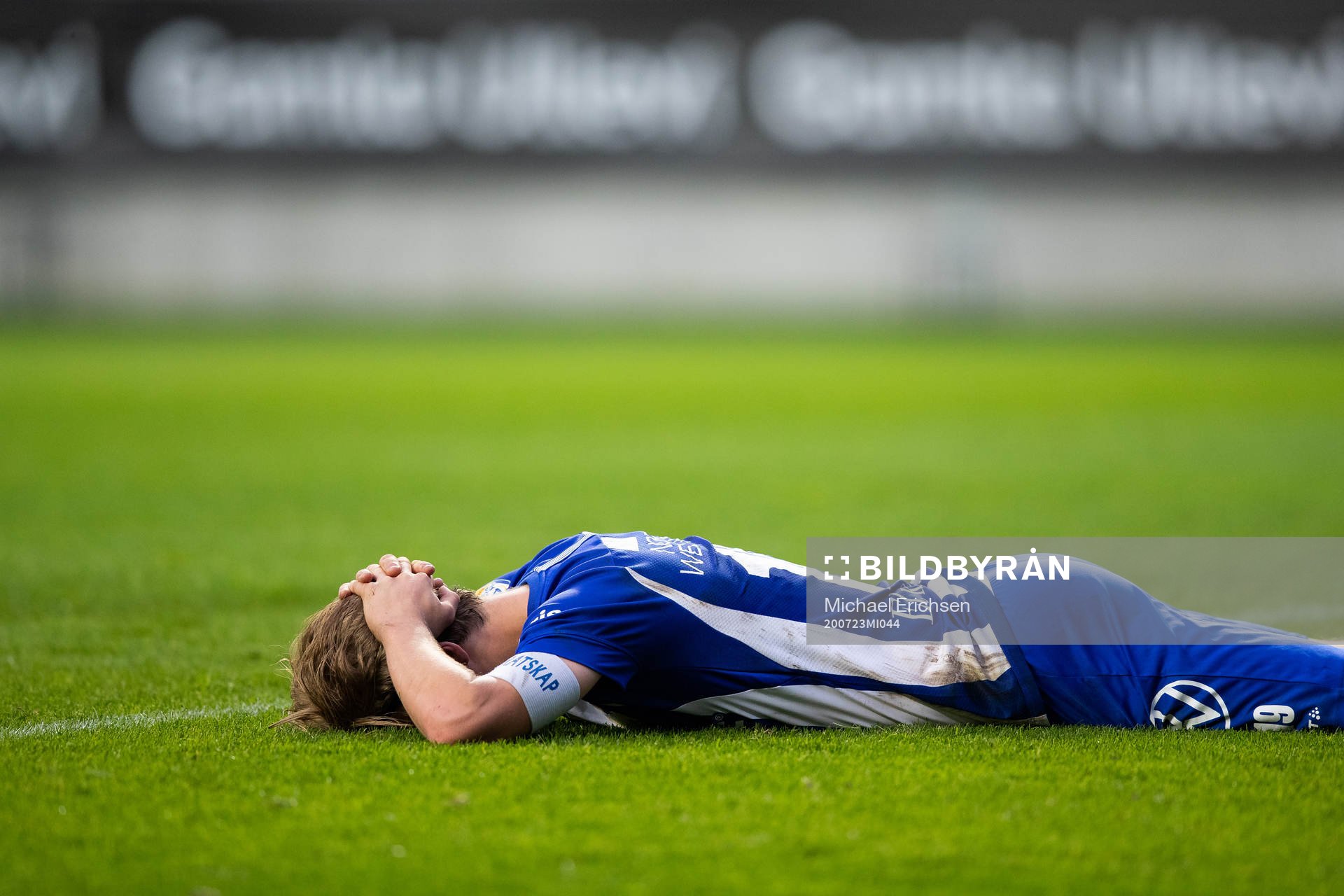 IFK Göteborgs August Erlingmark deppar