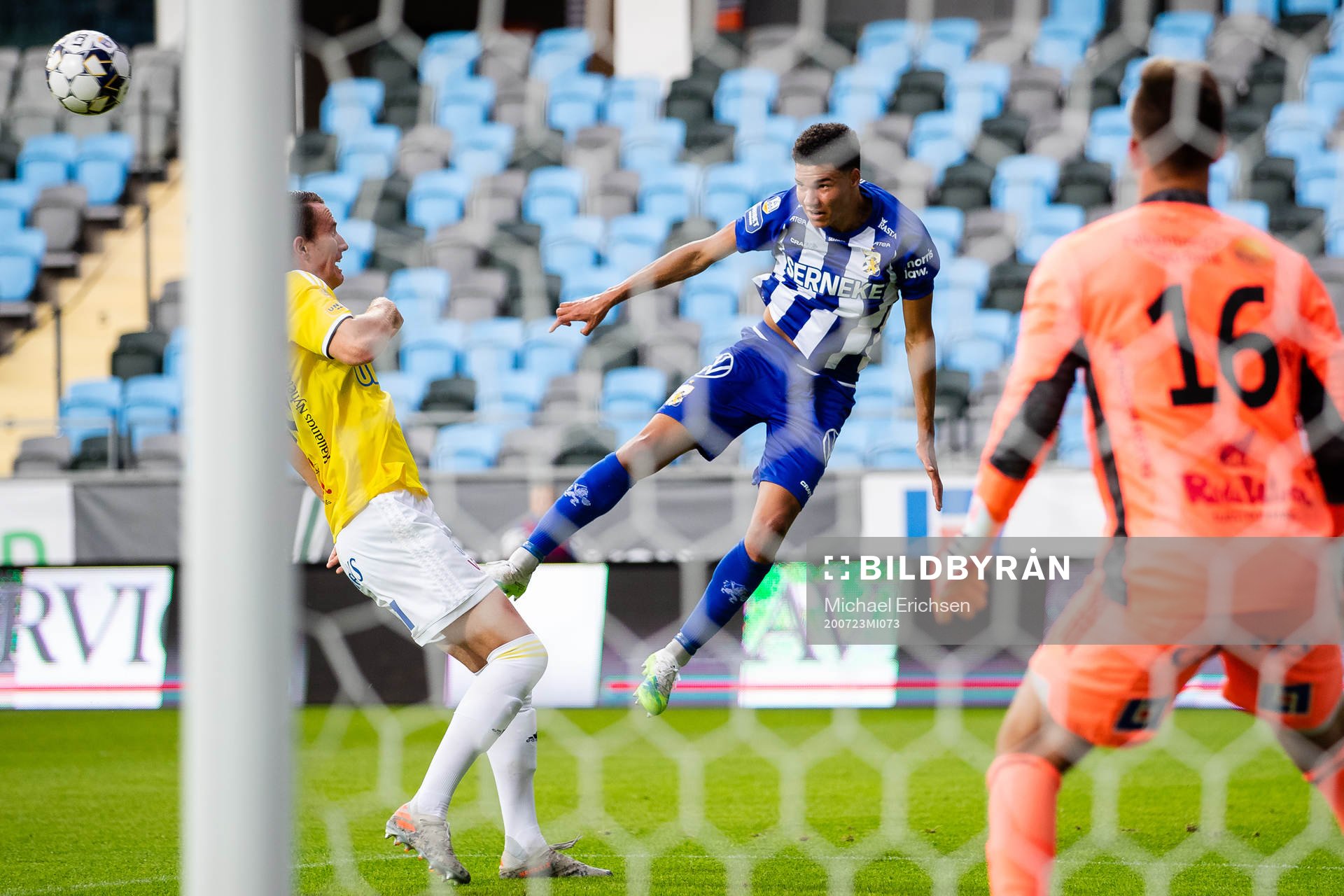 IFK Göteborgs Alexander Jallow med en nick