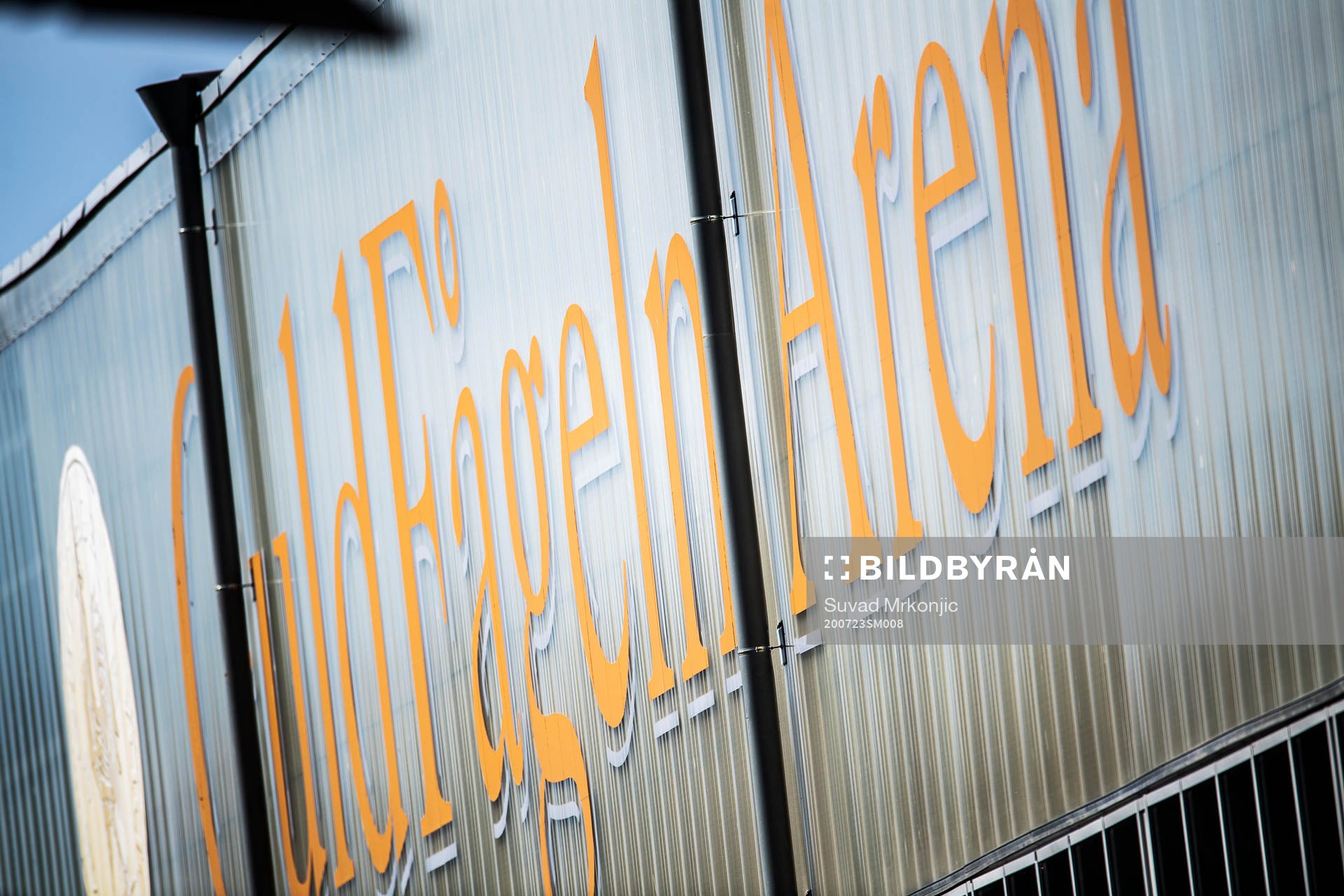 Exteriör vy av Guldfågeln Arena