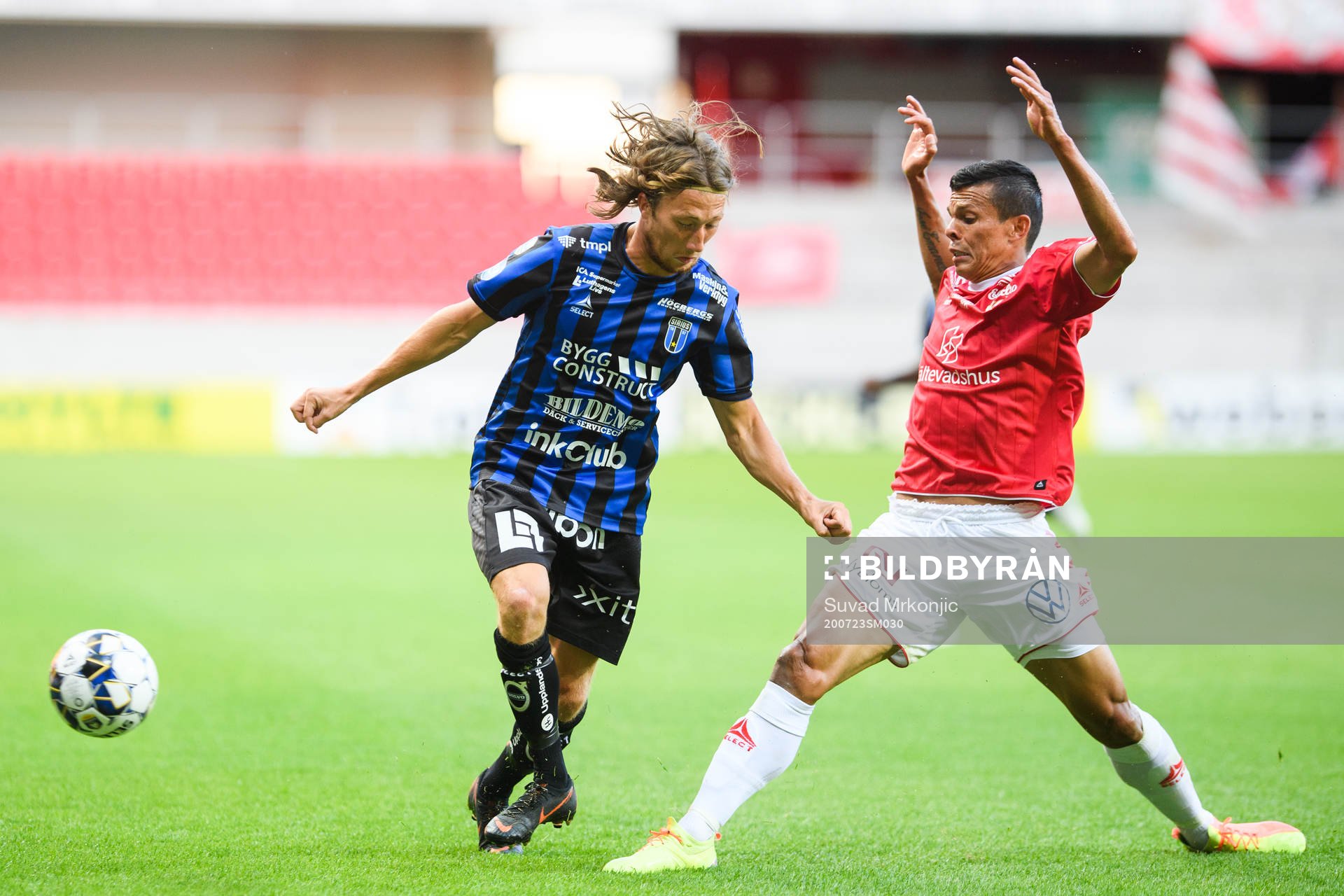 Sirius Axel Björnström och Kalmars Romario Pereira Sipiao