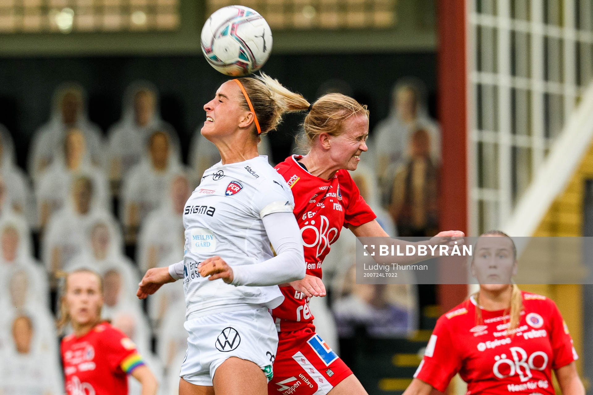 Rosengårds Sanne Troelsgaard och Örebros Emma Östlund