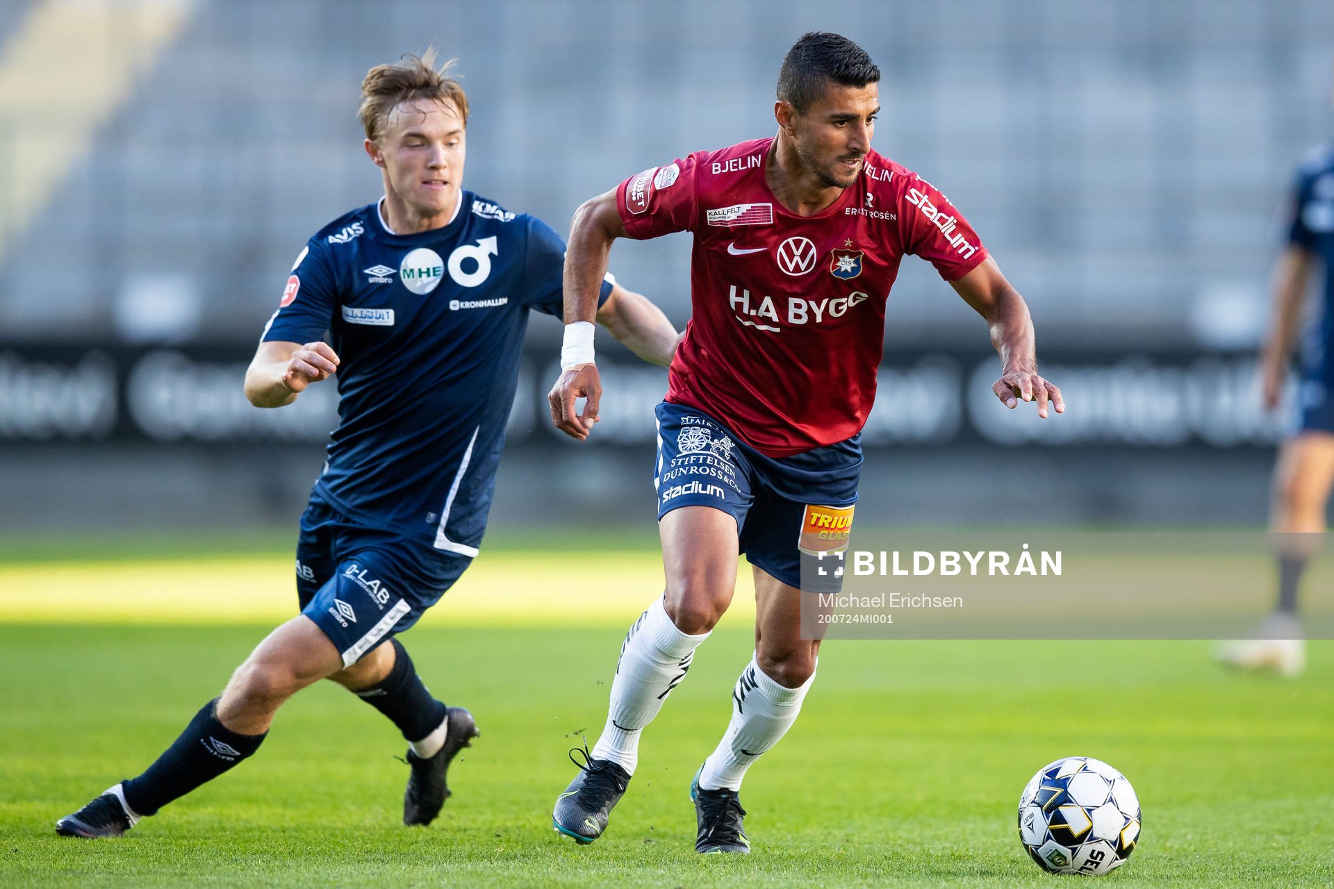 Degerfors Jakob Ortmark och Örgrytes Ailton Almeida