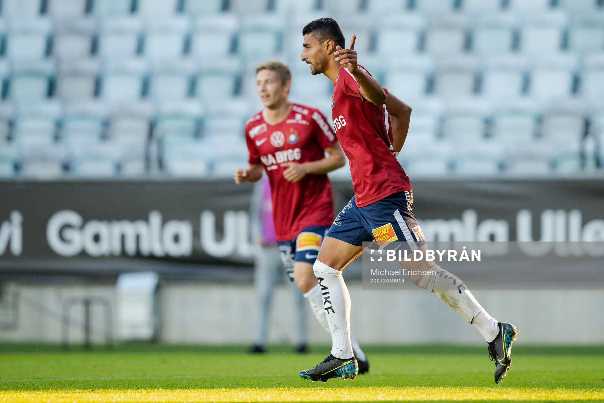 Örgrytes Ailton Almeida jublar
