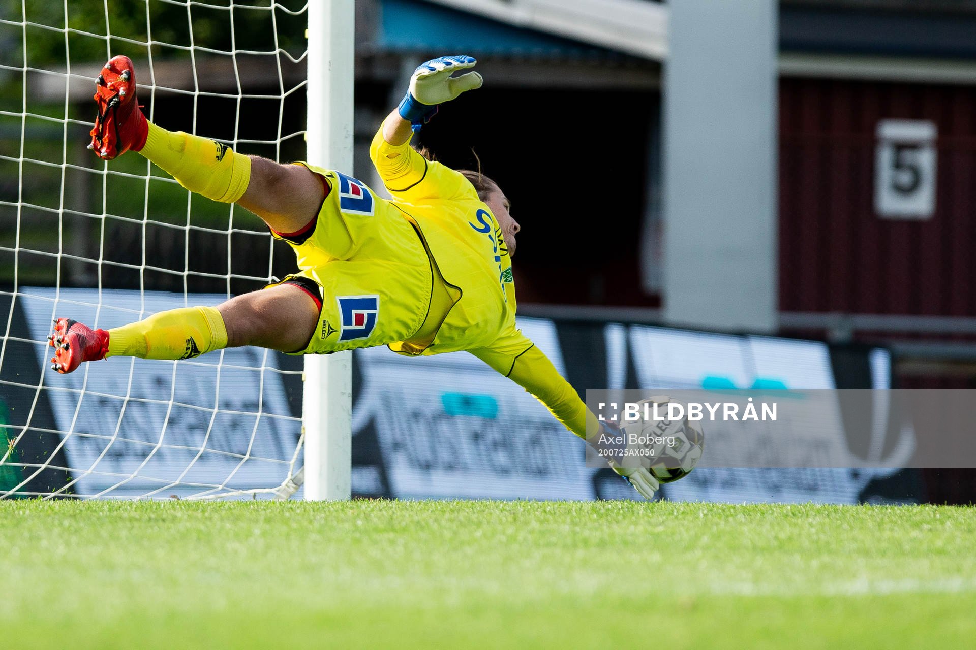 Brages målvakt Adrian Engdahl