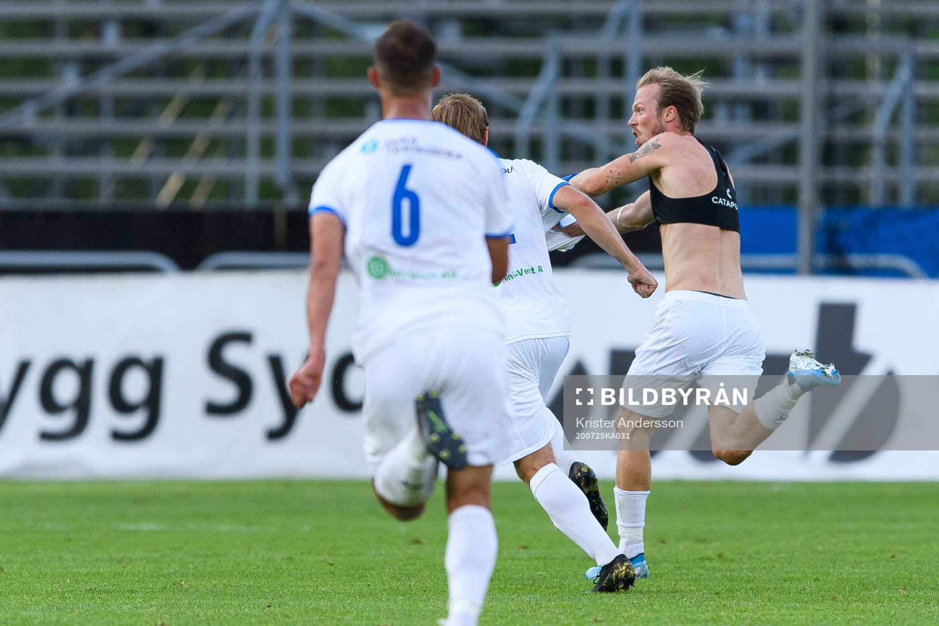 Akropolis Pontus Åbrink jublar efter 2-3 under fotbollsmatchen i Superettan  mellan Halmstad och Akropolis den 25 juli 2020 i Halmstad.