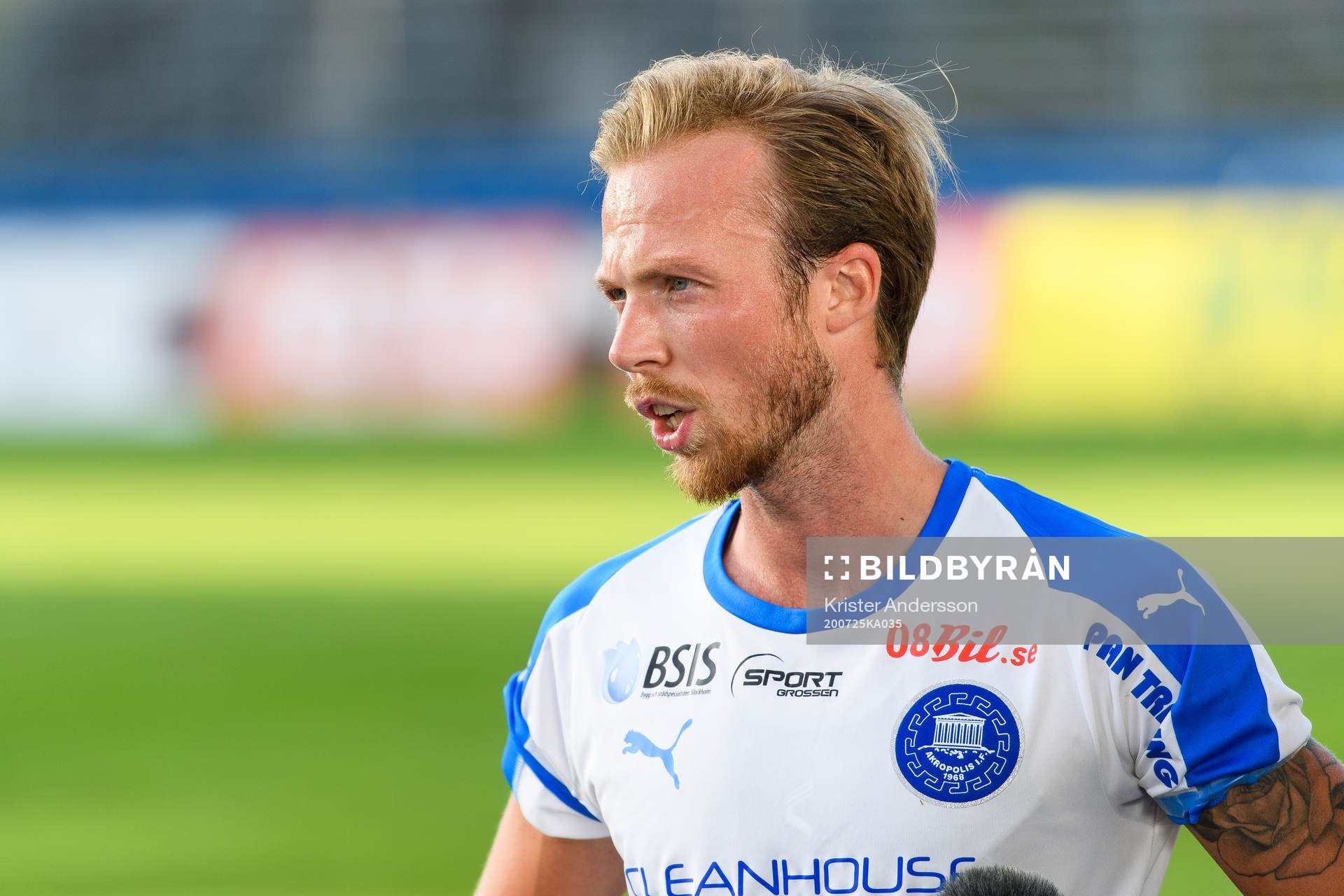 Akropolis Pontus Åbrink blir intervjuad efter fotbollsmatchen i Superettan  mellan Halmstad och Akropolis den 25 juli 2020 i Halmstad.