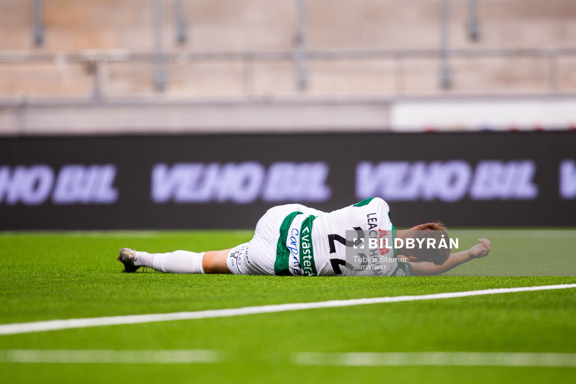 Västerås Samuel Holm har ont