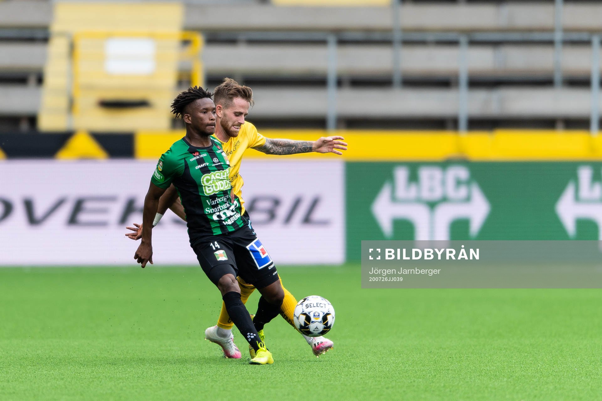 Varbergs Adama Fofana och Elfsborgs Rasmus Alm