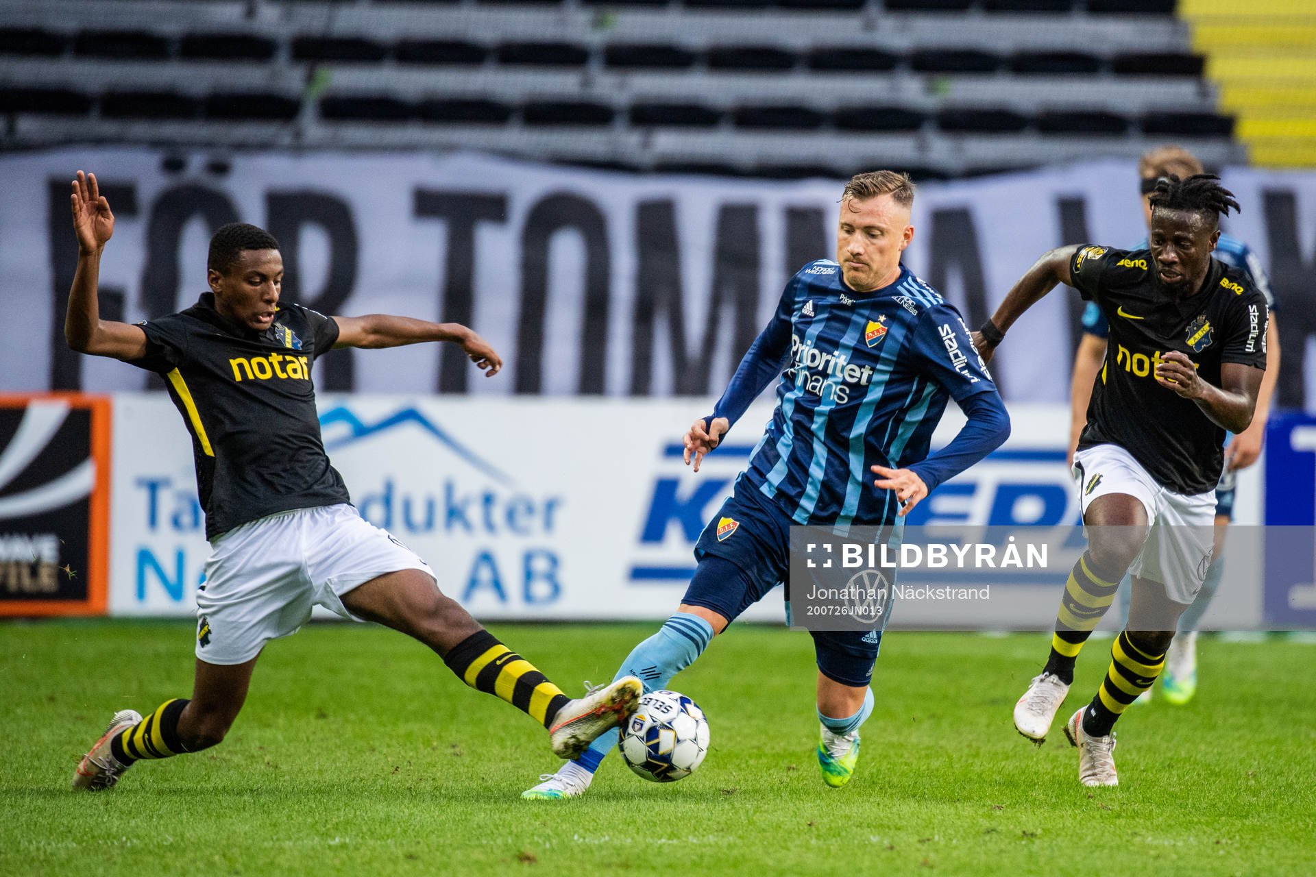 s Paulos Abraham och Djurgårdens Fredrik Ulvestad