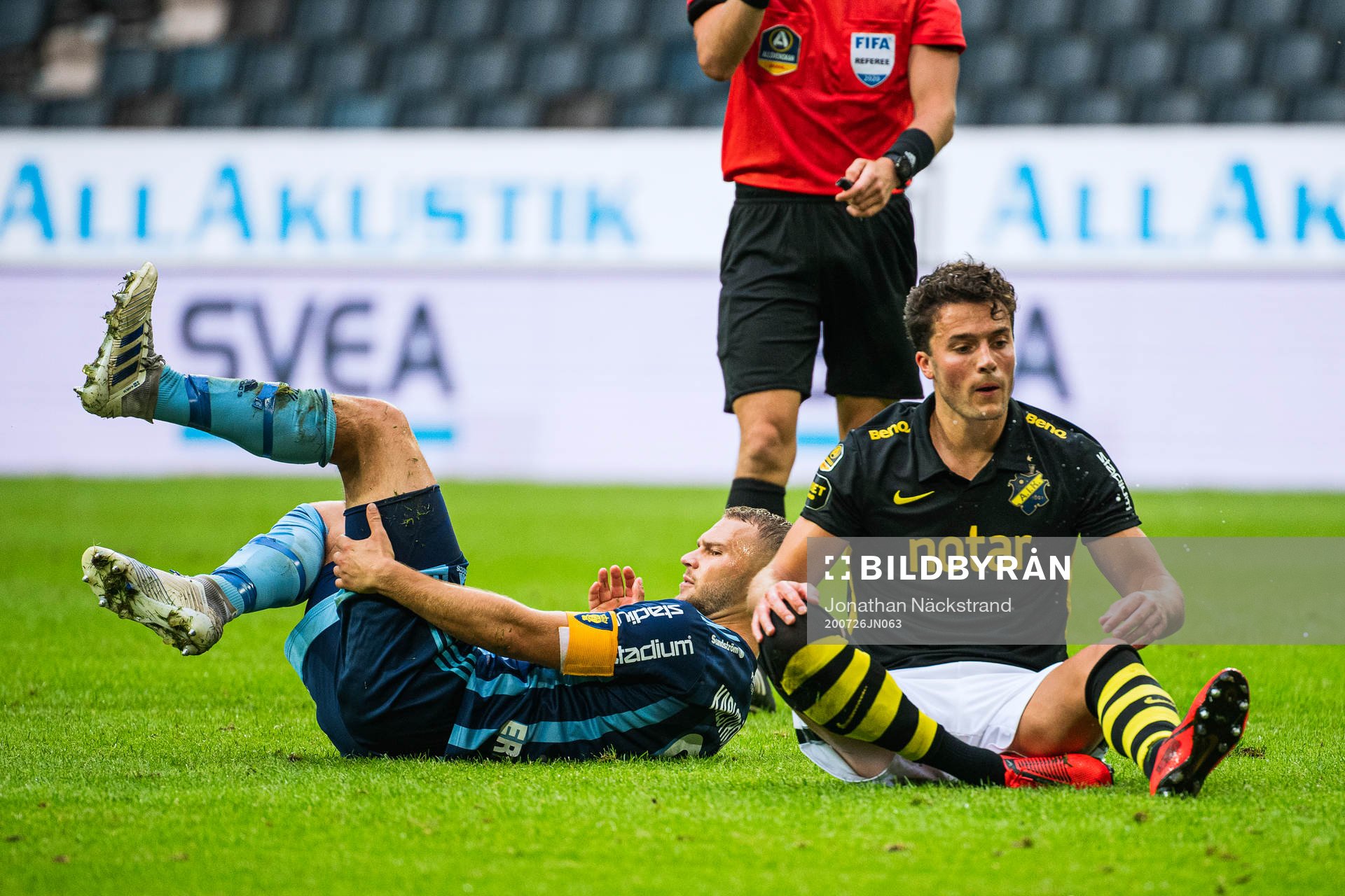 s Daniel Granli och Djurgårdens Jesper Karlström