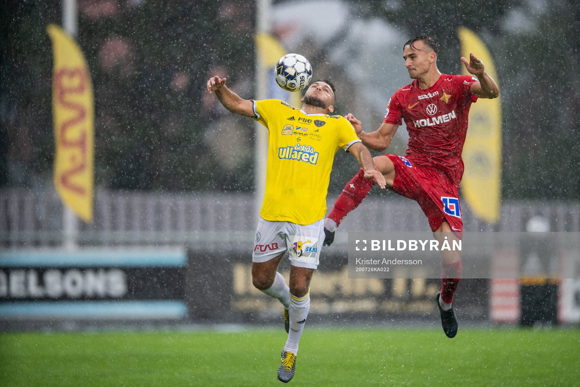 Falkenbergs Edi Sylisufaj och IFK Norrköpings Henrik