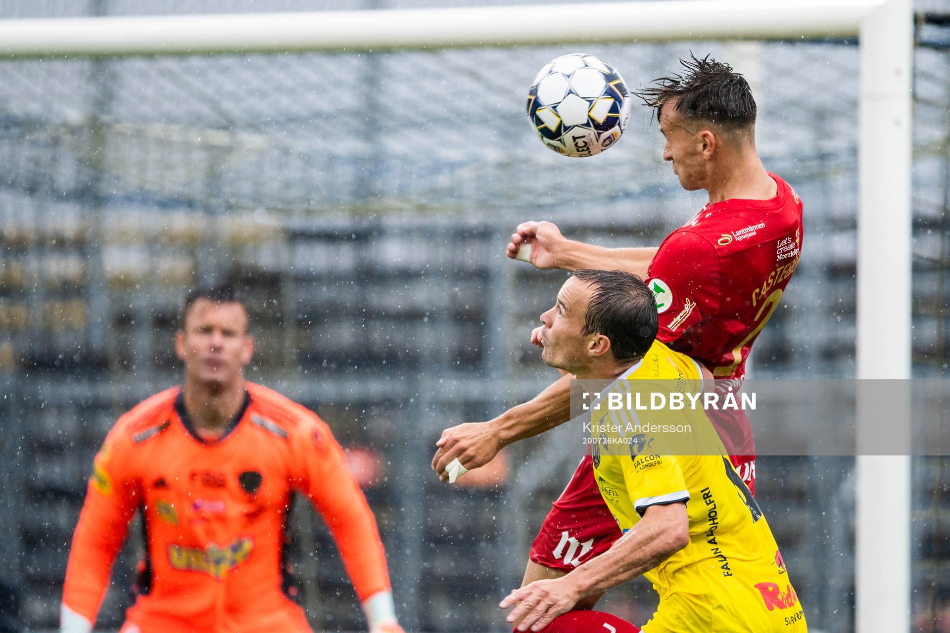 IFK Norrköpings Henrik Castegren och Falkenbergs Anton Wede