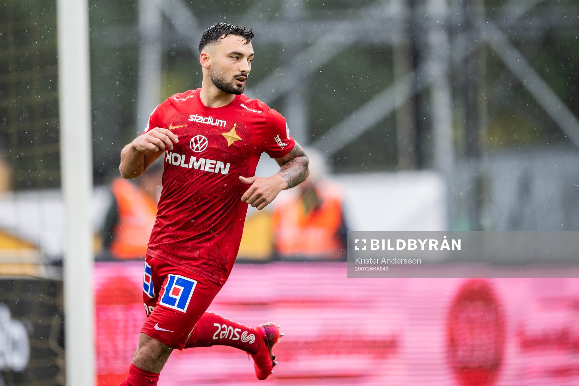 IFK Norrköpings Sead Haksabanovic efter 3-3 under fotbollsmatchen i Allsvenskan mellan Falkenberg och IFK Norrköping den 26 juli 2020 i Falkenberg.