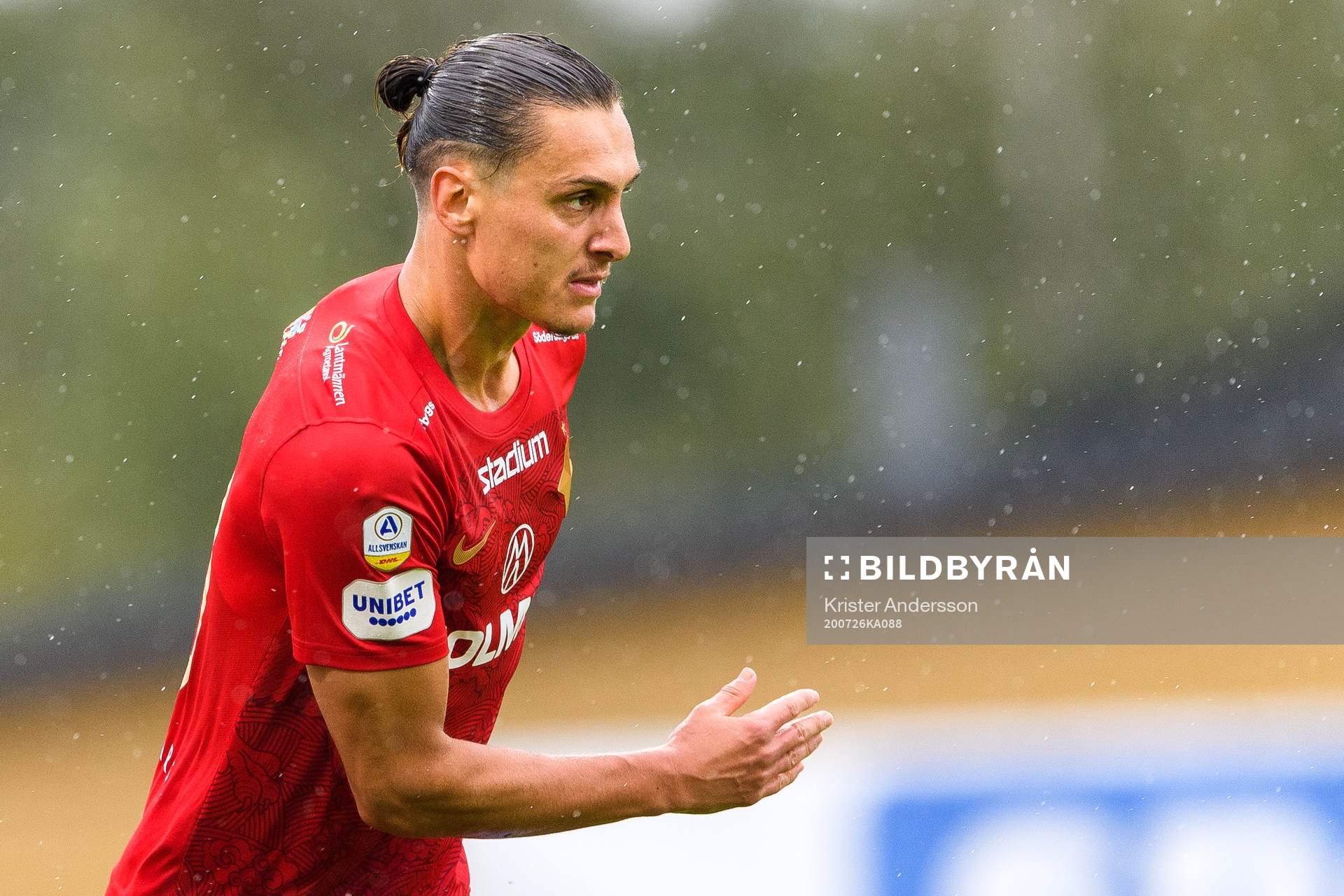 IFK Norrköpings Jonathan Levi jublar under fotbollsmatchen i Allsvenskan mellan Falkenberg och IFK Norrköping den 26 juli 2020 i Falkenberg.