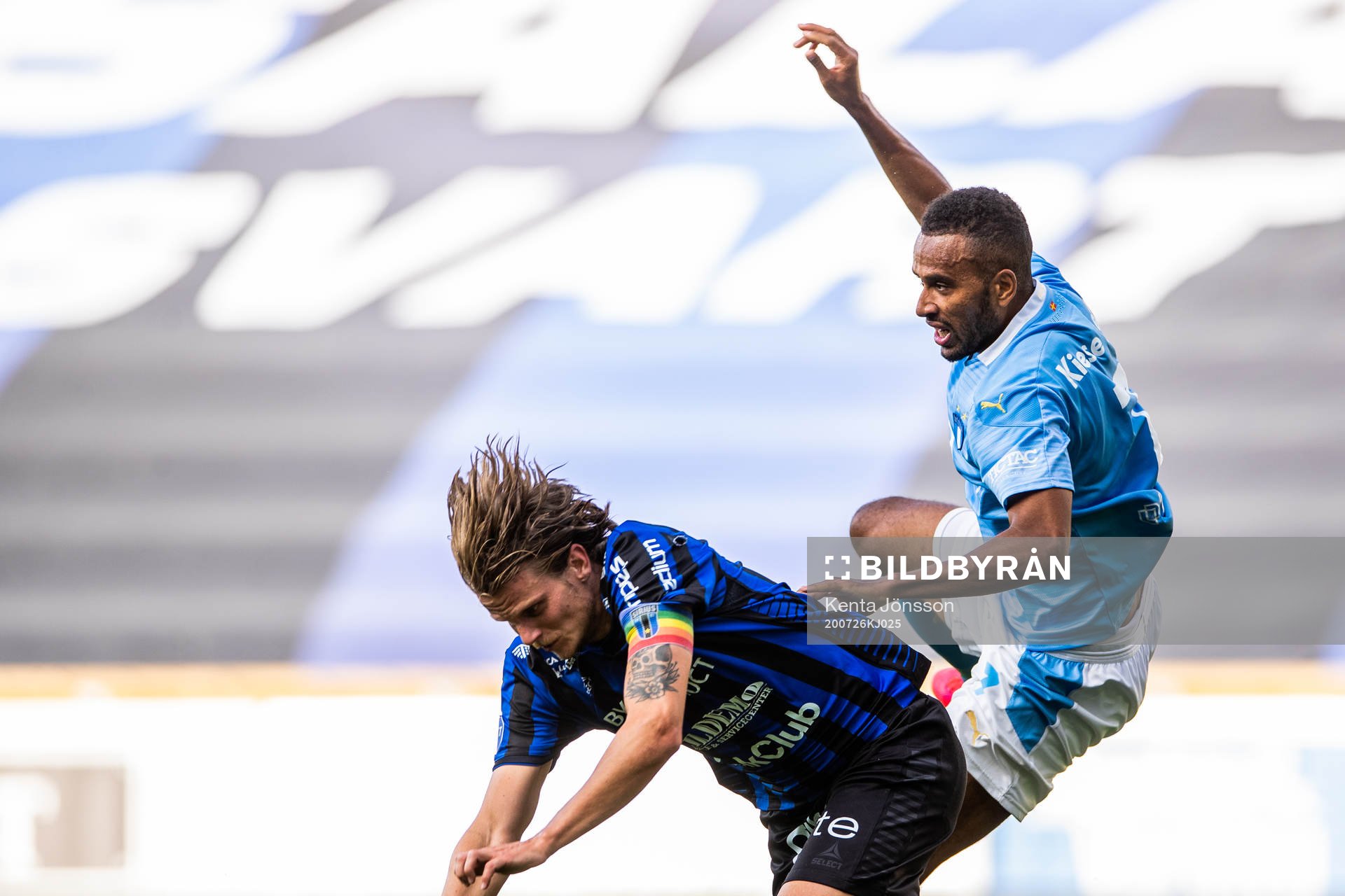 Sirius Tim Björkström och Malmö FFs Isaac Kiese Thelin