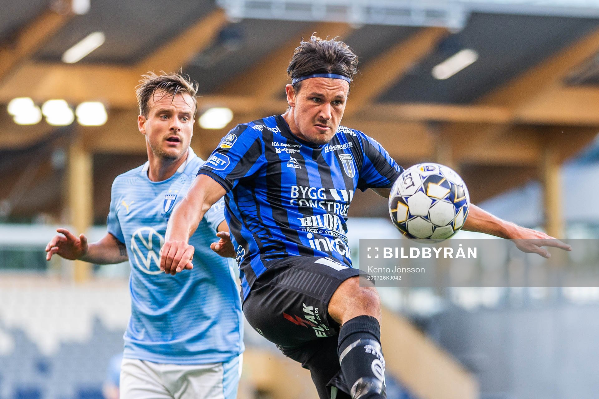 Malmö FFs Eric Larsson och Sirius Stefano Vecchia