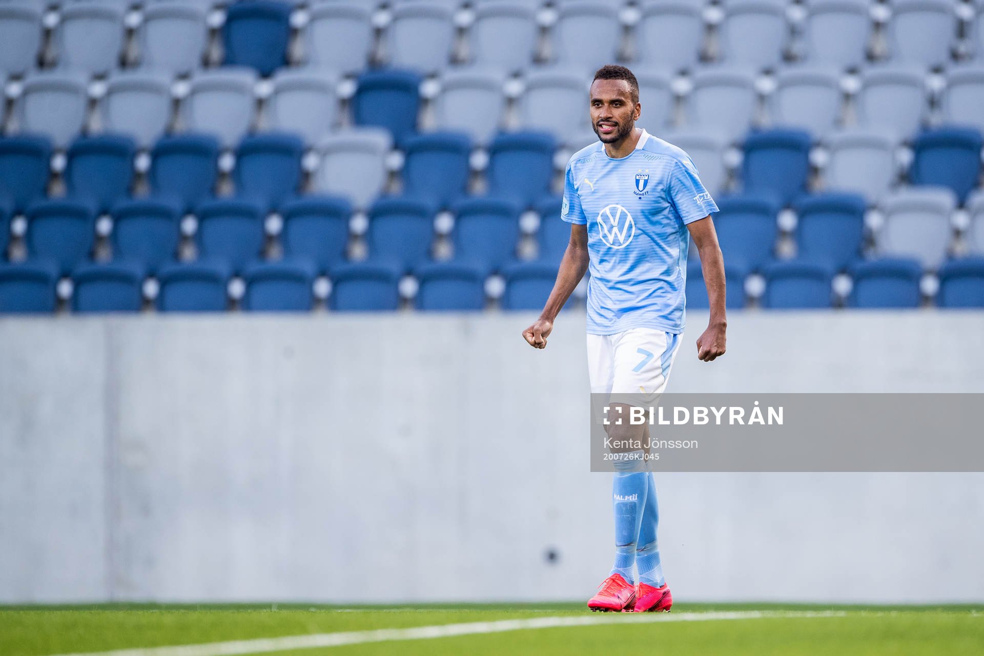 Malmö FFs Isaac Kiese Thelin jublar