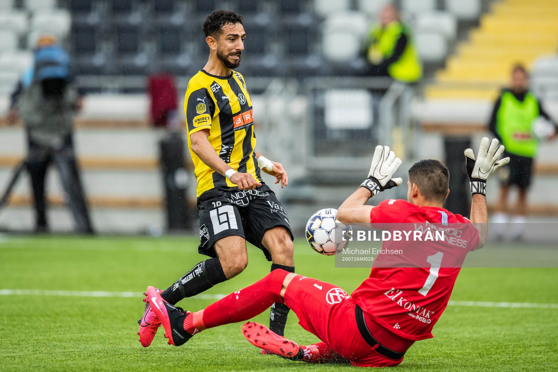 Häckens Daleho Irandust och IFK Göteborgs målvakt