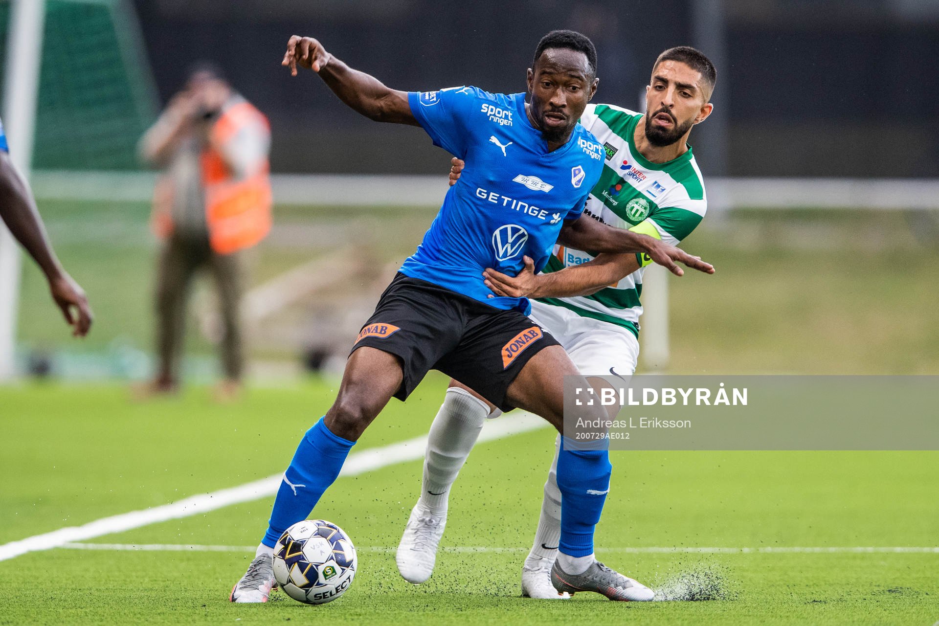 Halmstads Sadat Karim och Västerås Sean Sabetkar