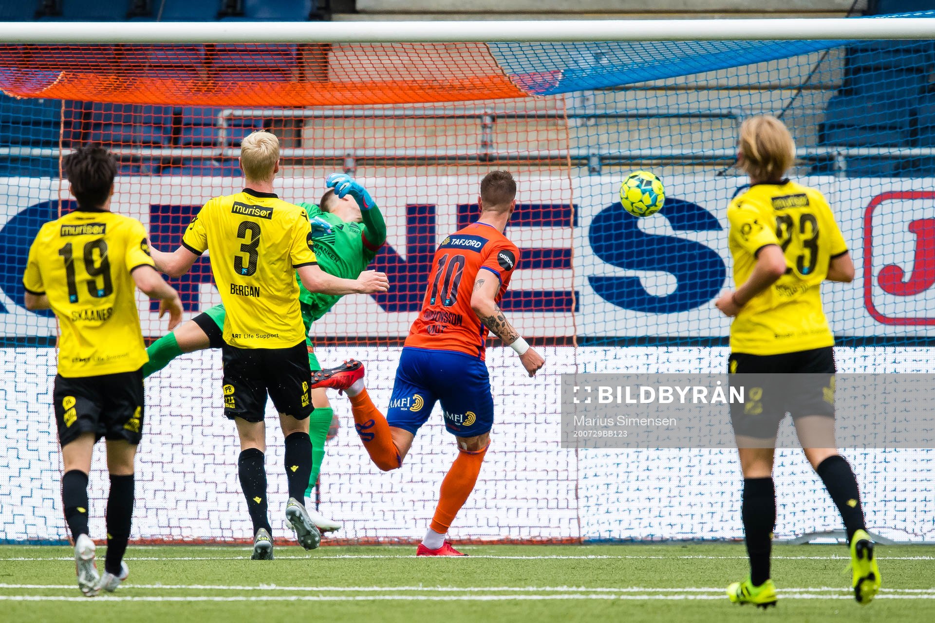 Holmbert Aron Briem Fridjonsson of Aalesund scores the 3-2