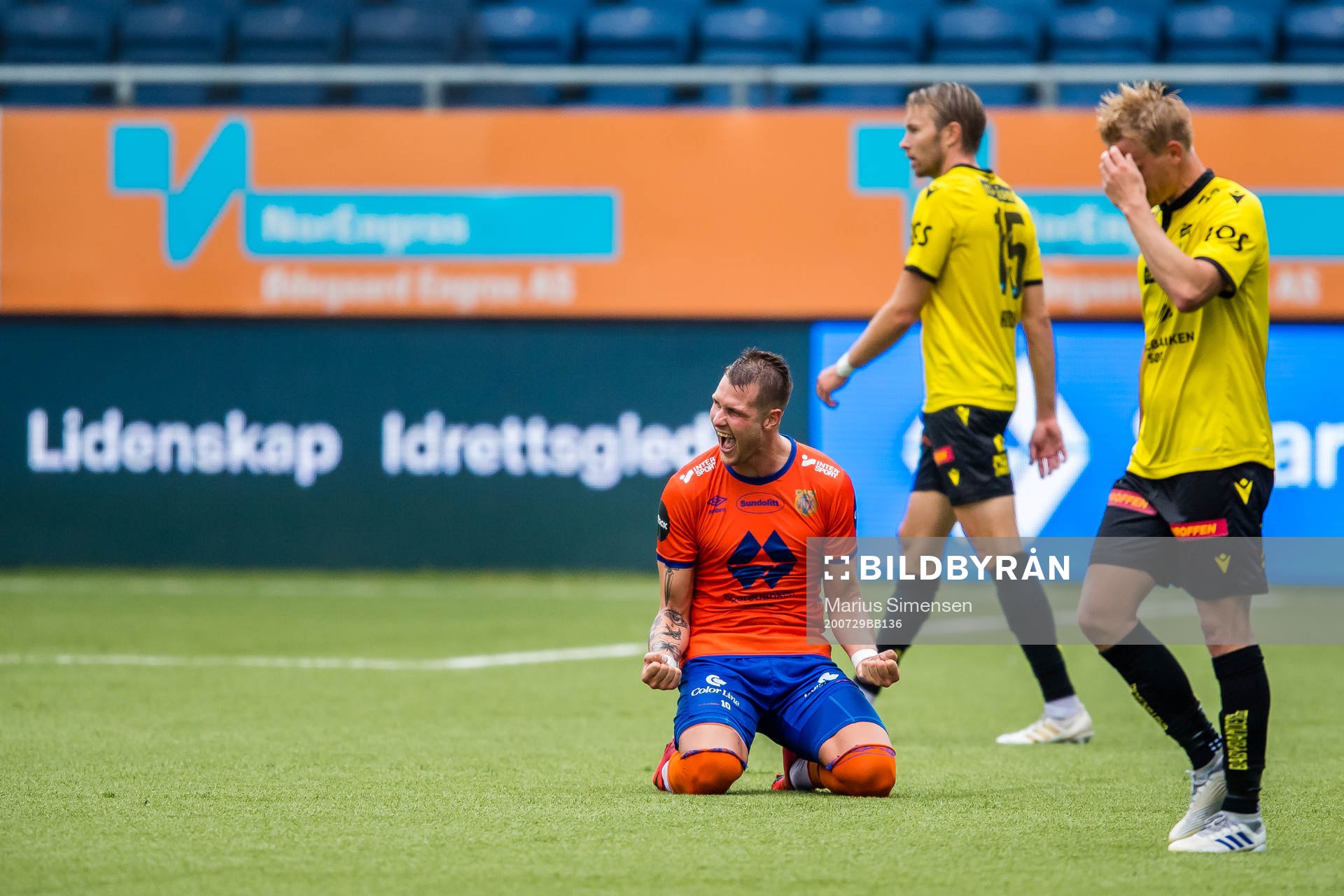 Holmbert Aron Briem Fridjonsson of Aalesund celebrates