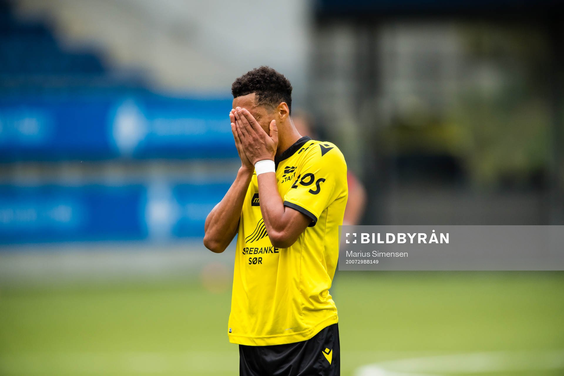 Kevin Alexander Kabran of Start looks dejected