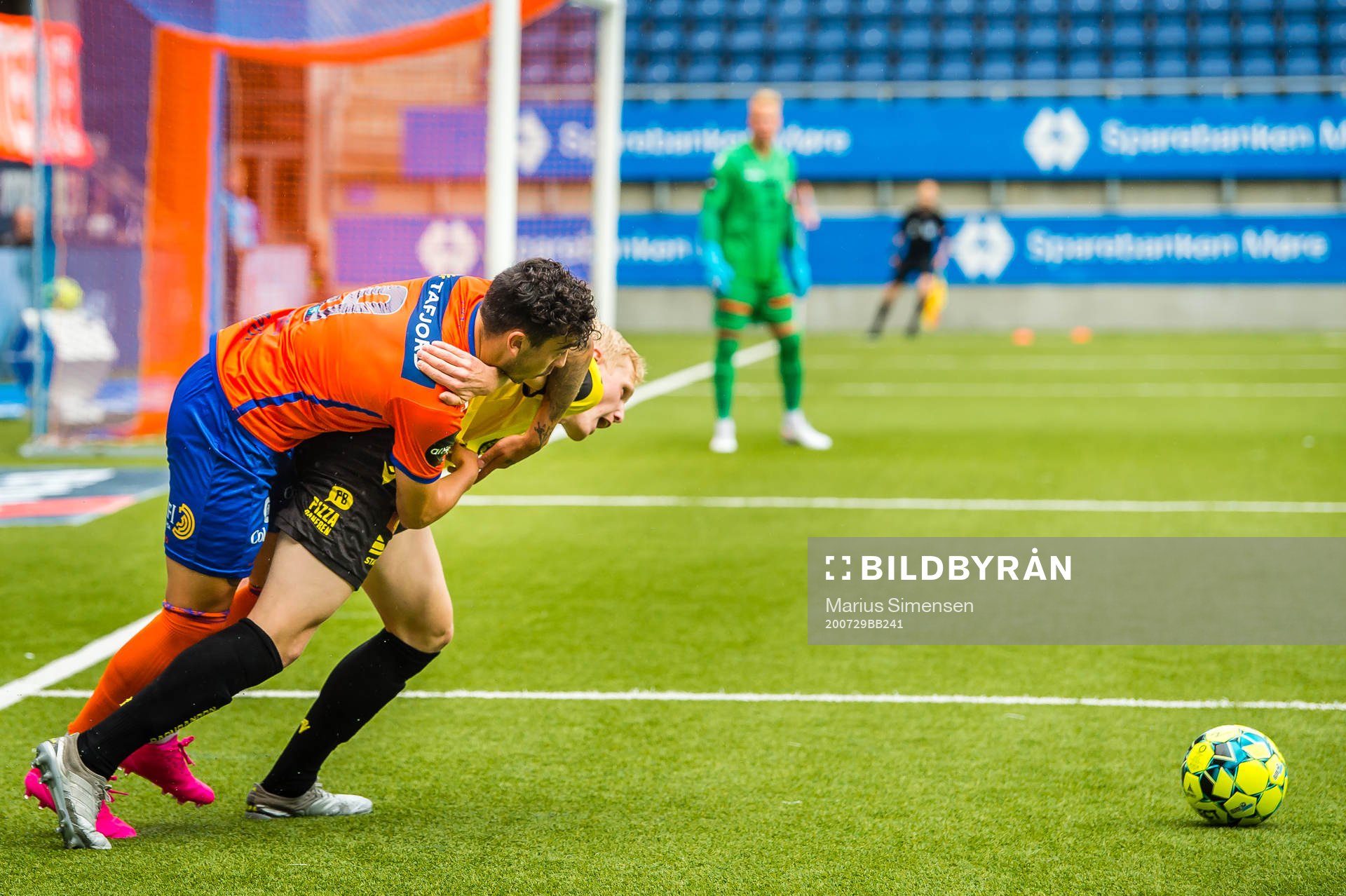 Niklas Fernando Nygaard Castro of Aalesund and Vegard