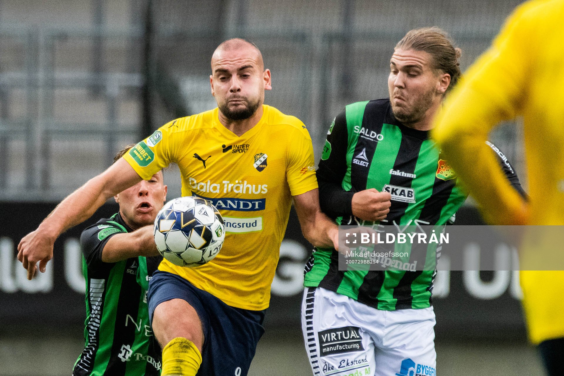 Ljungskiles Perparim Beqaj och GAIS Charlie Weberg