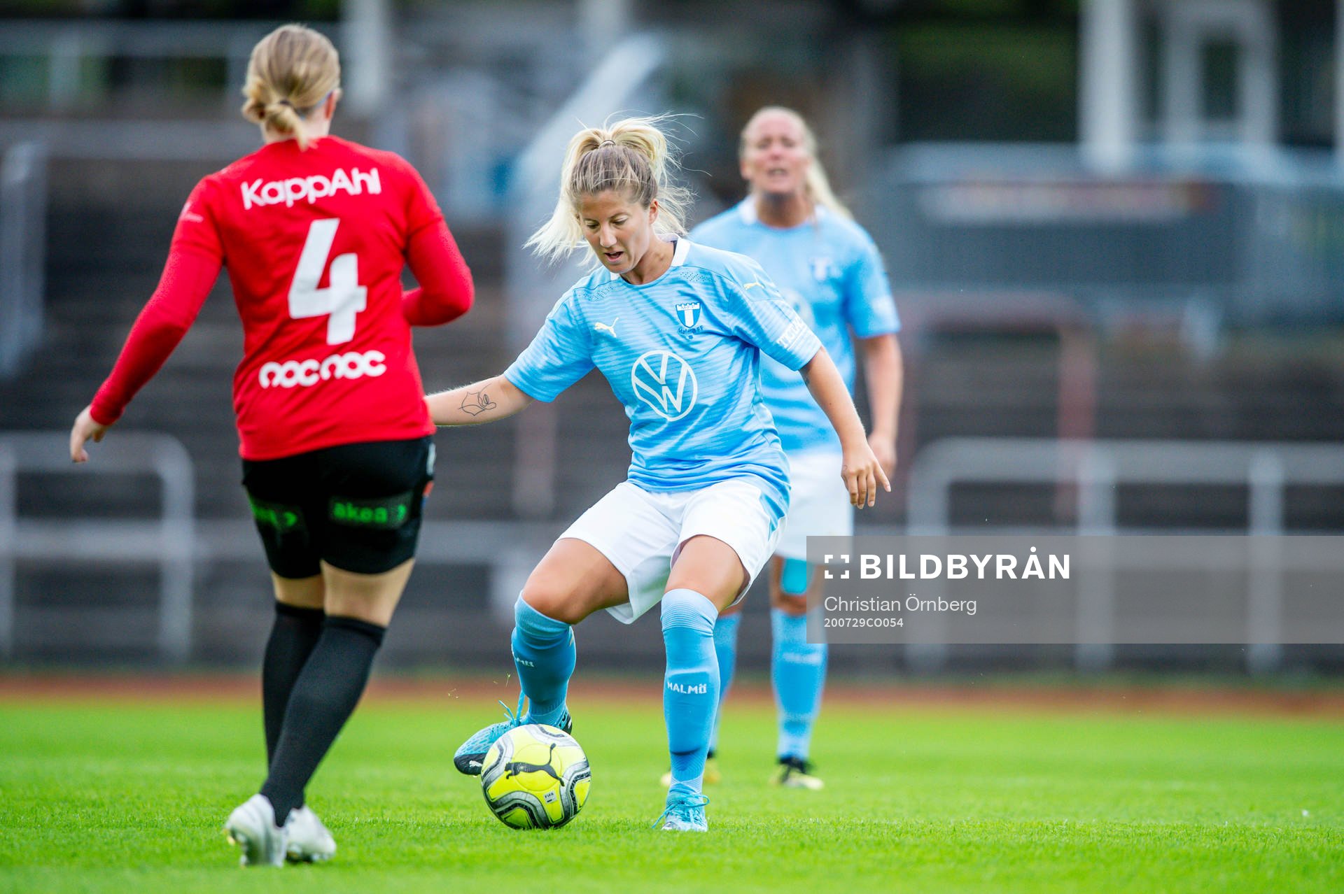 Malmö FFs Lovisa Wifvesson mot Trelleborgs Ebba Jahnfors