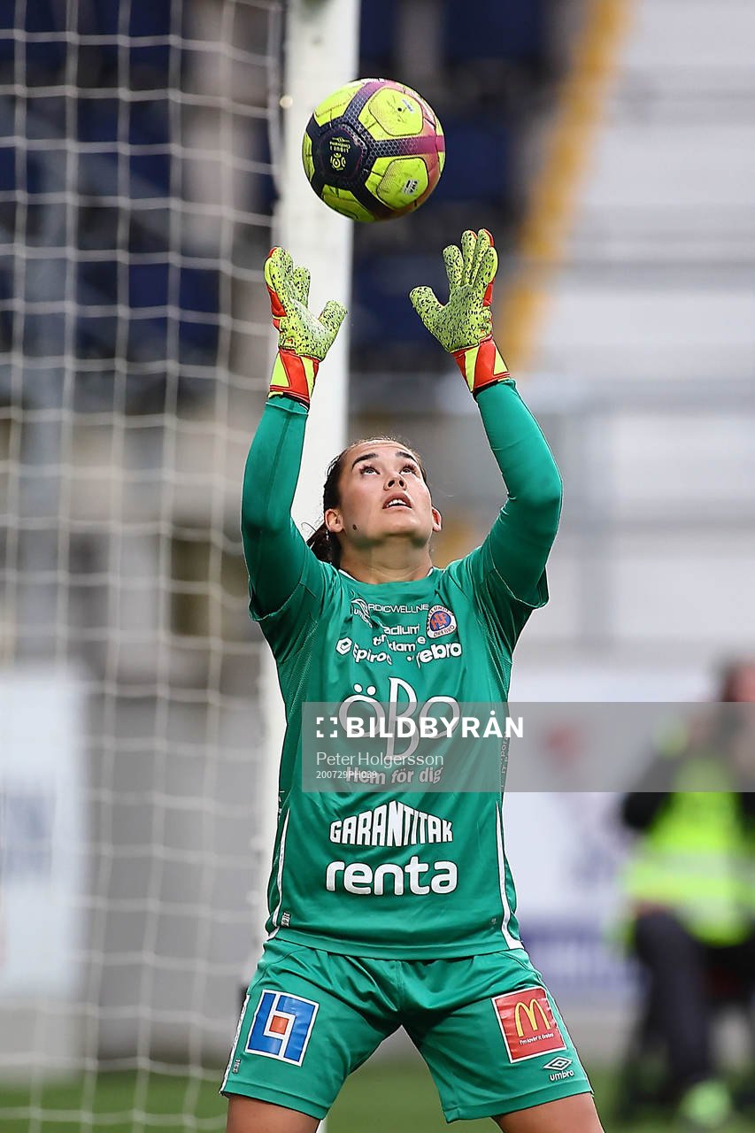 Örebros målvakt Mimmi Paulsson-Febo under fotbollsmatchen i Damallsvenskan mellan Linköping och Örebro den 29 juli 2020 i Linköping.