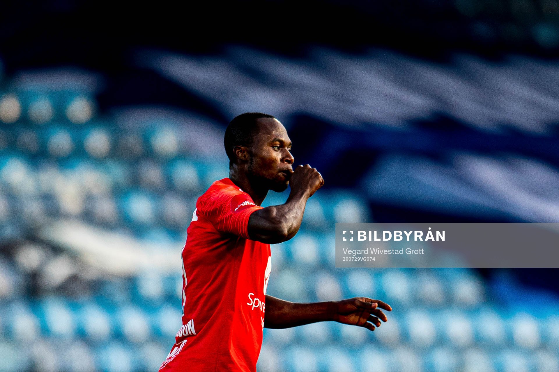 Gilbert Koomson of Brann celebrates