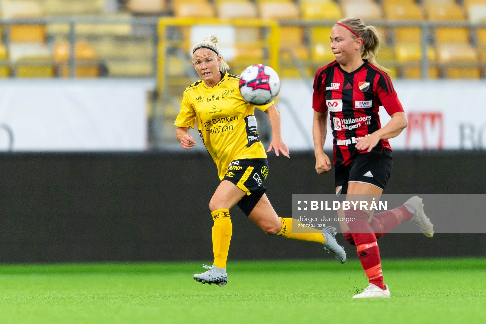 Elfsborgs Sara Jardving och Nittorps Elin Hultin