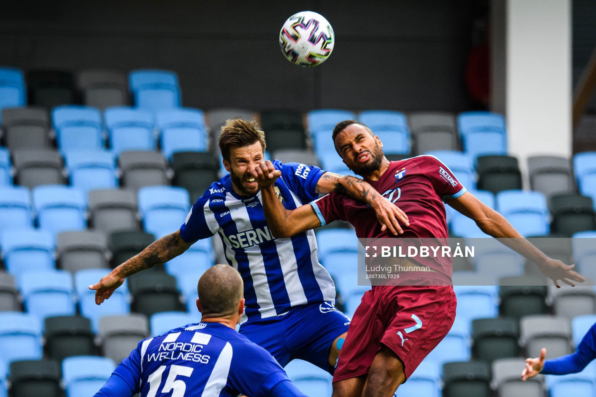 IFK Göteborgs Mattias Bjärsmyr och Malmö FFs Isaac Kiese