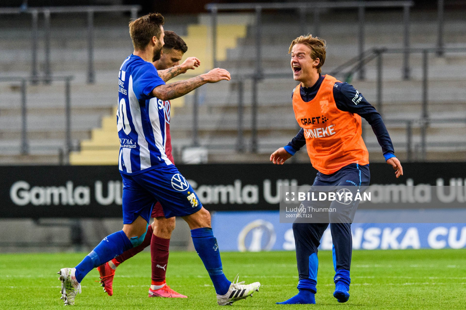 IFK Göteborgs August Erlingmark jublar med Mattias