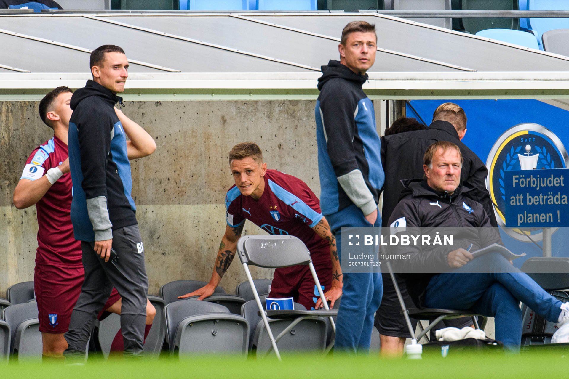 Malmö FFs Sören Rieks sätter sig på avbytarbänken