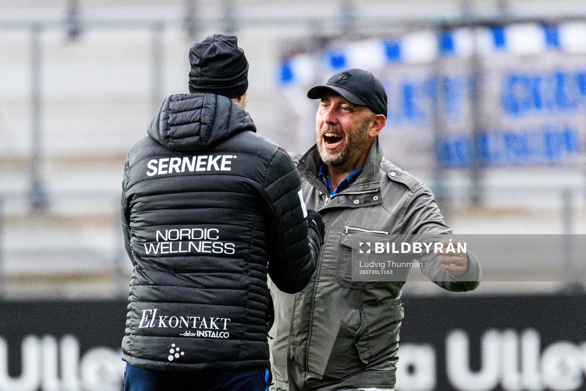 IFK Göteborgs klubbdirektör Max Markusson jublar